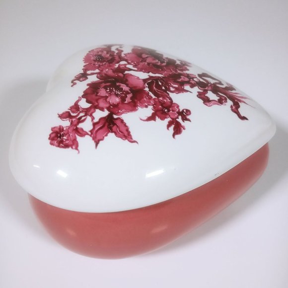 Porcelain Fleurs De Regetice Heart Pink White Edelweiss Musical Trinket Box - Picture 2 of 13